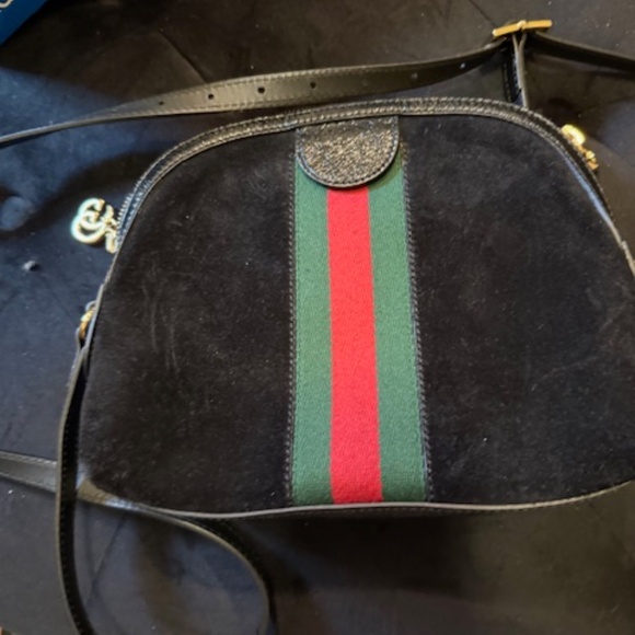 Black Suede Gucci purse with red and green and thin strap - Picture 2 of 4